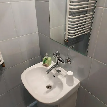 Domek Na Skraju Lasu